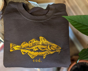 Crewneck. Embroidered Cod. Golden Color