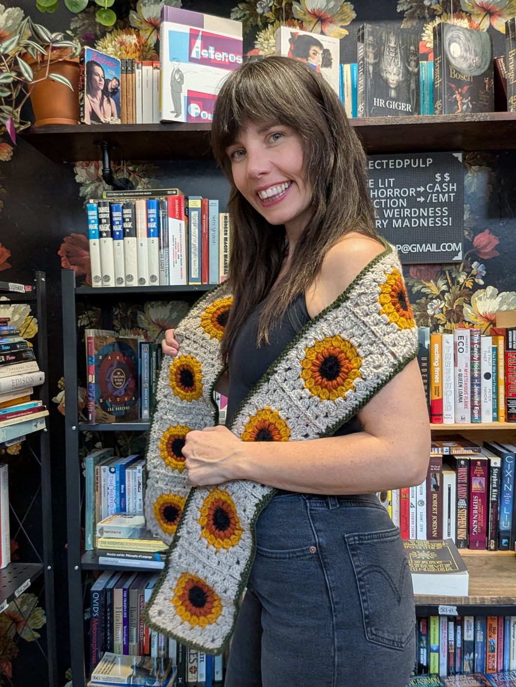 Crochet Scarf. Sunflower with Forest Trim